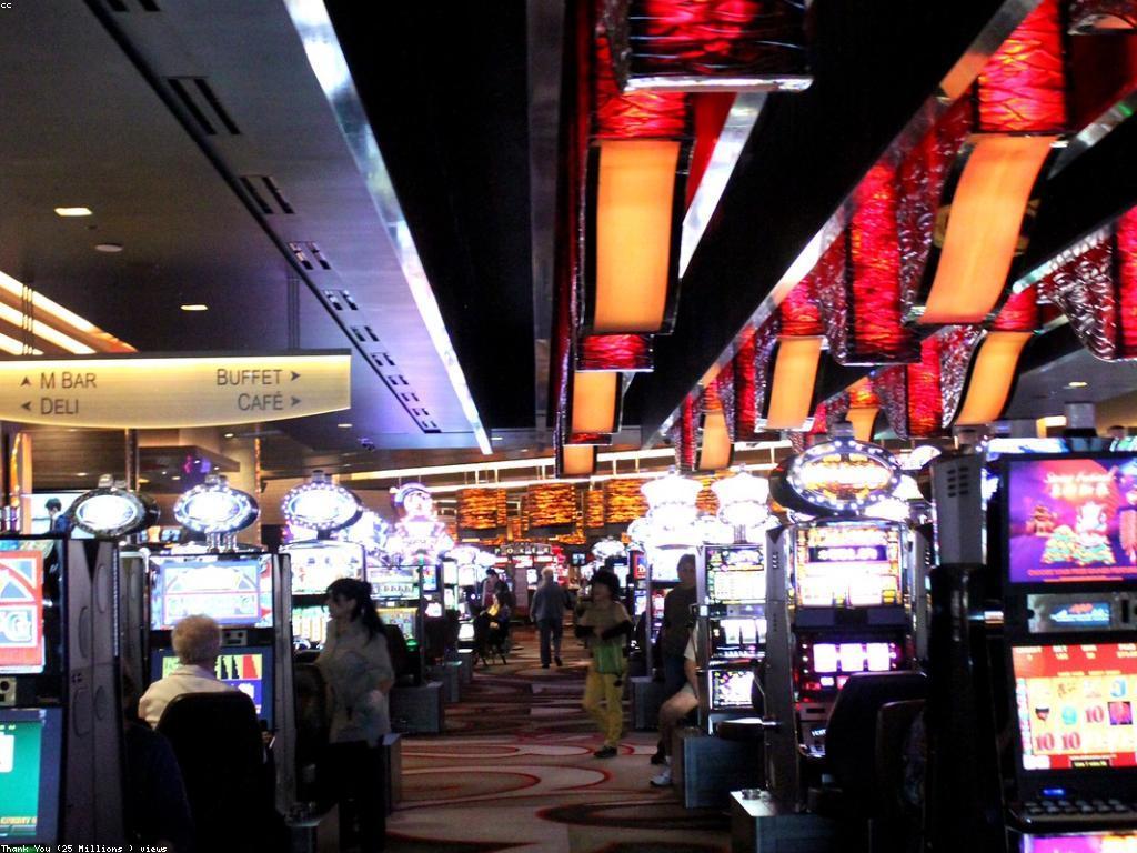 យុទ្ធសាស្ត្រសម្រាប់ការលេងម៉ាស៊ីនស្លុត